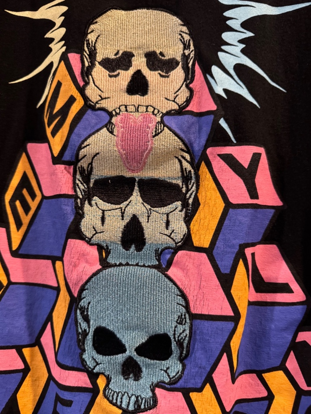 Members Only Tee - Picture 5 of 6